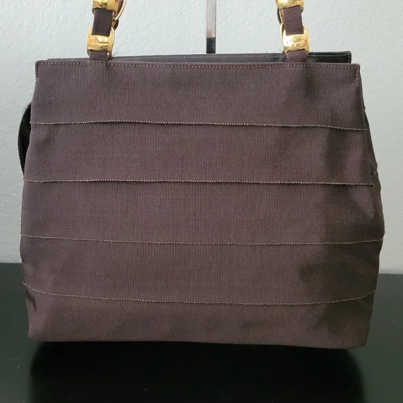 Salvatore Ferragamo Vintage Gancini Vara Chain Shoulder Bag - Picture 3 of 14